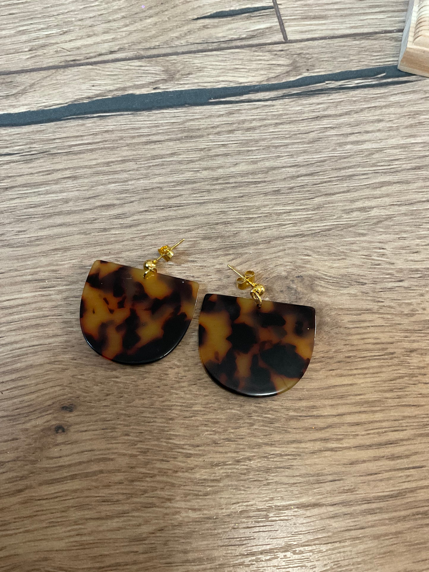 Les boucles d’oreilles « Alia »