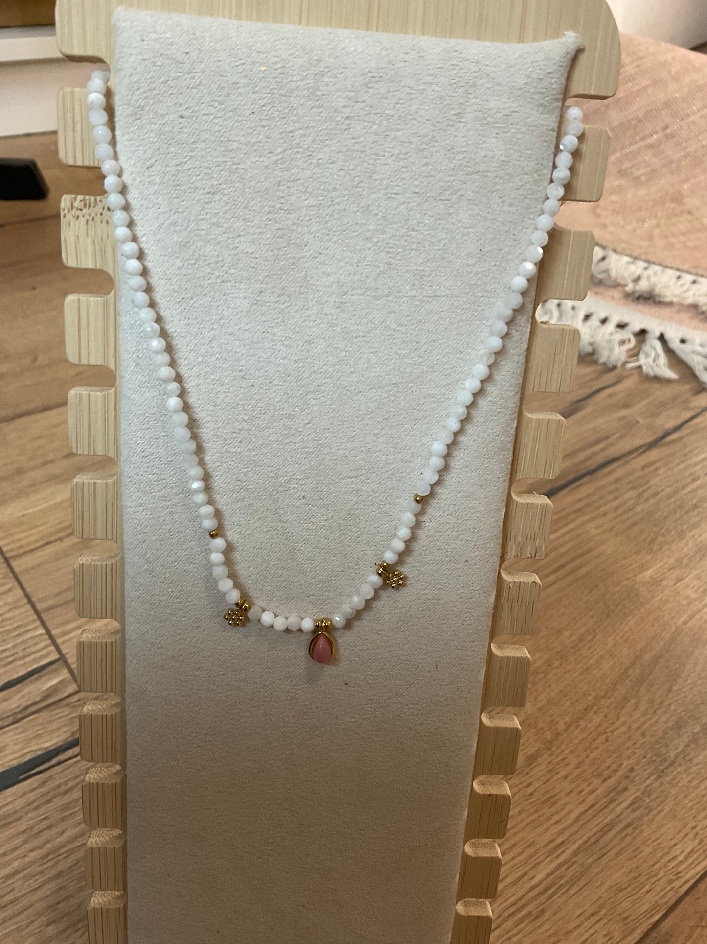 Le collier « Lili »