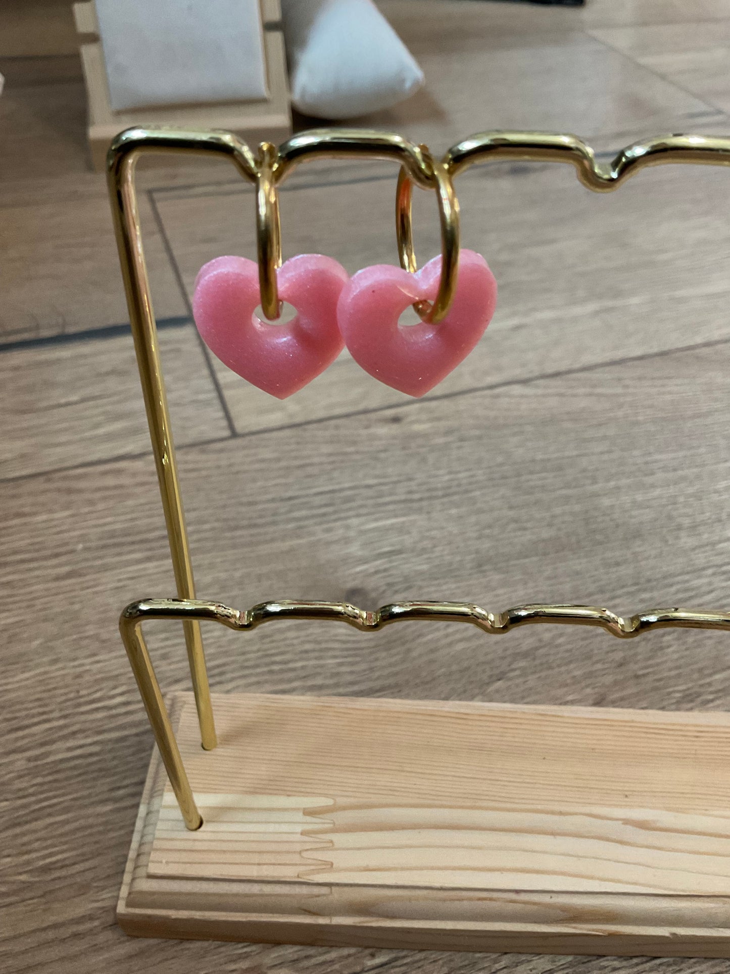 Les boucles d’oreilles « cœur »