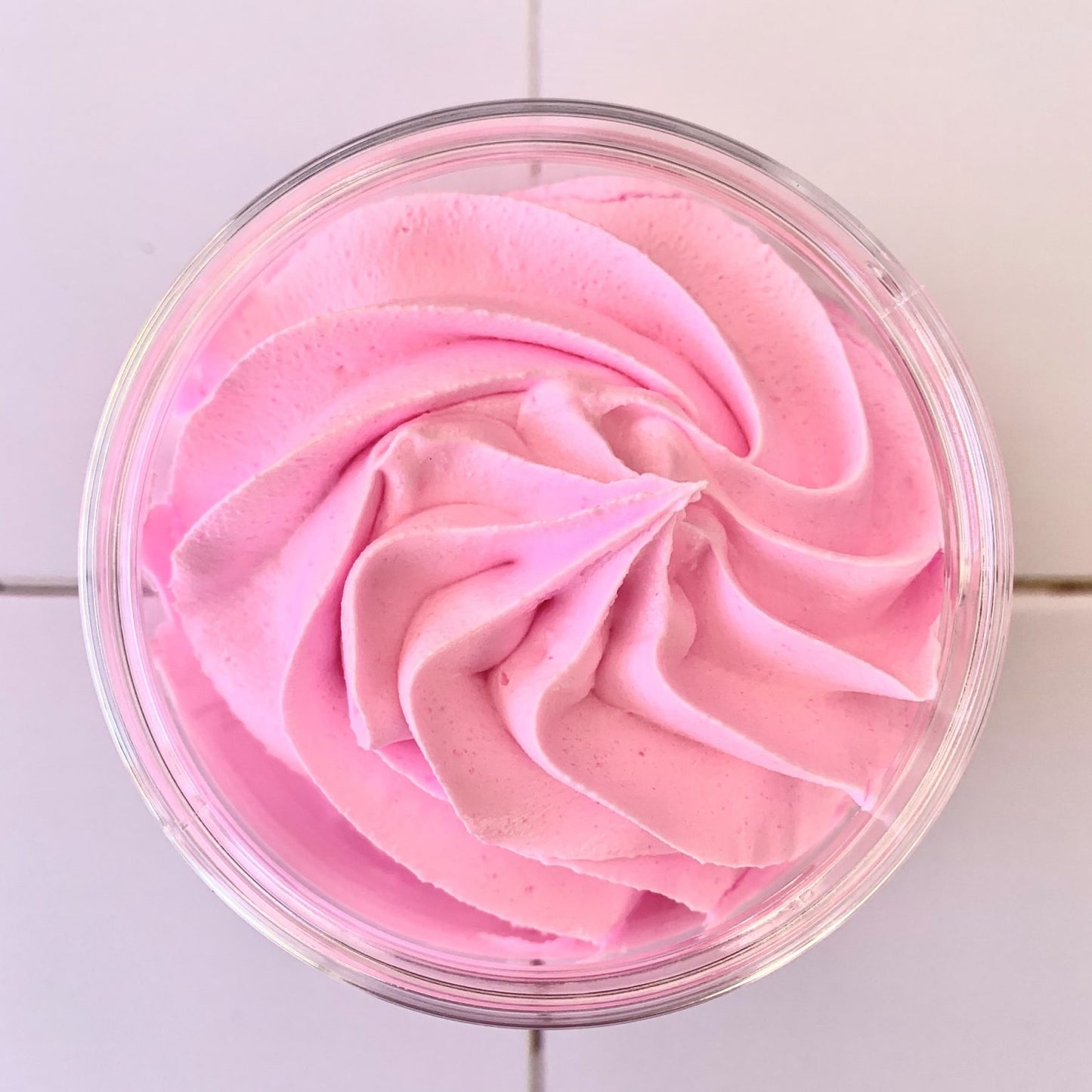 Le savon chantilly de douche - Framboise