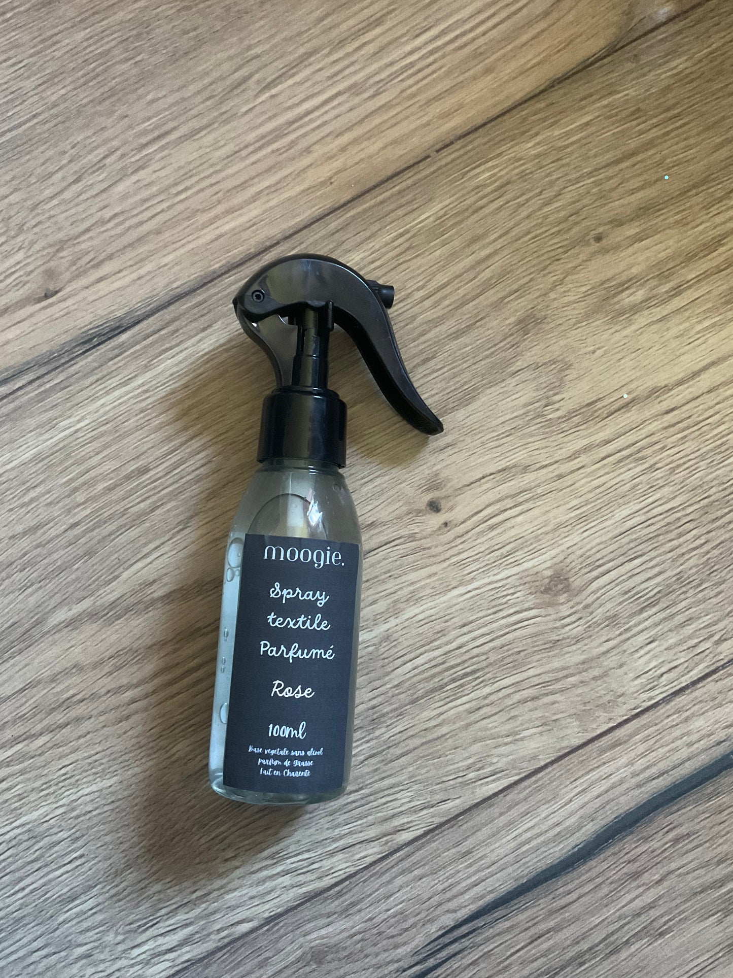 Les Sprays parfumés pour textiles
