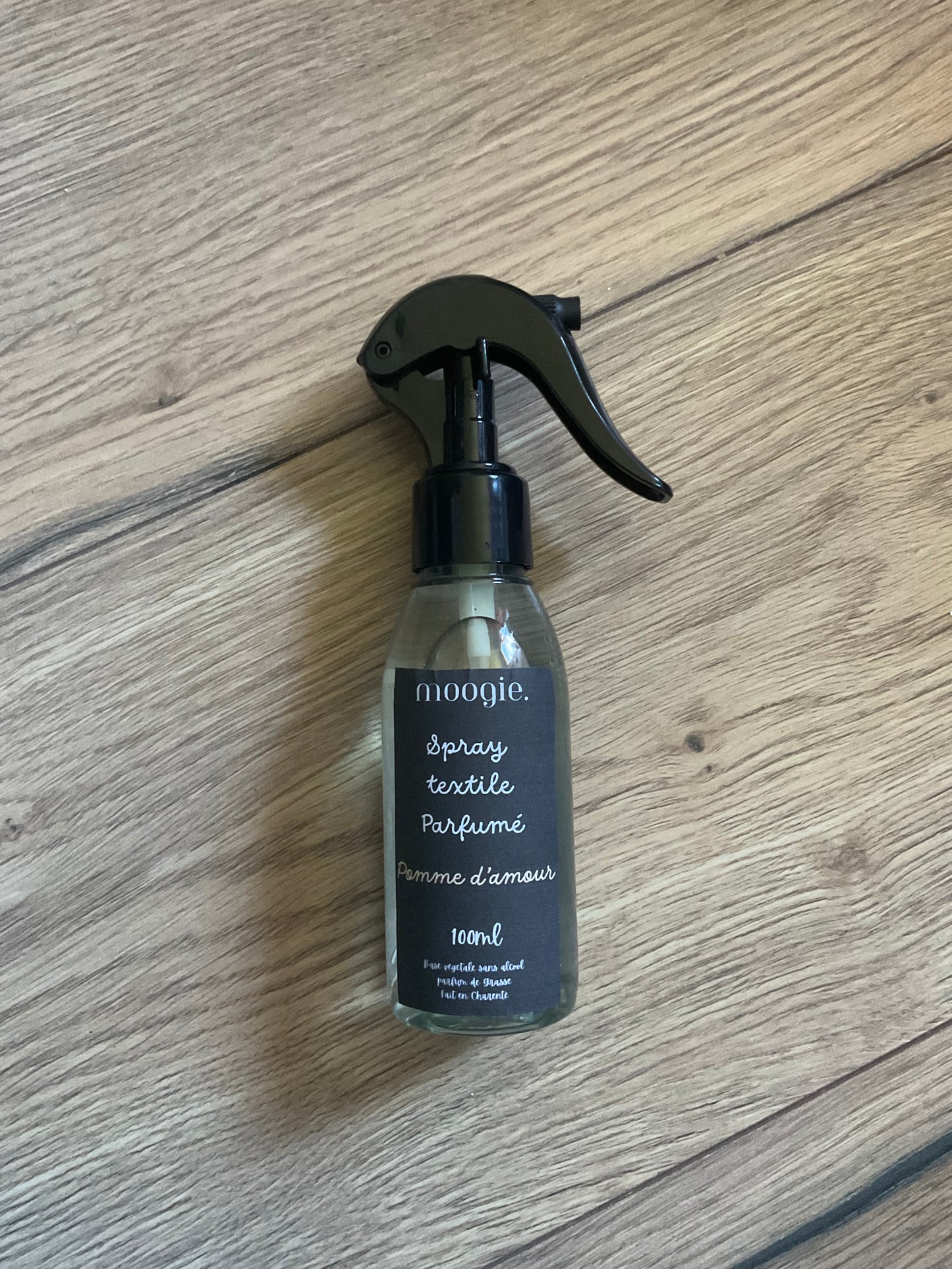Les Sprays parfumés pour textiles