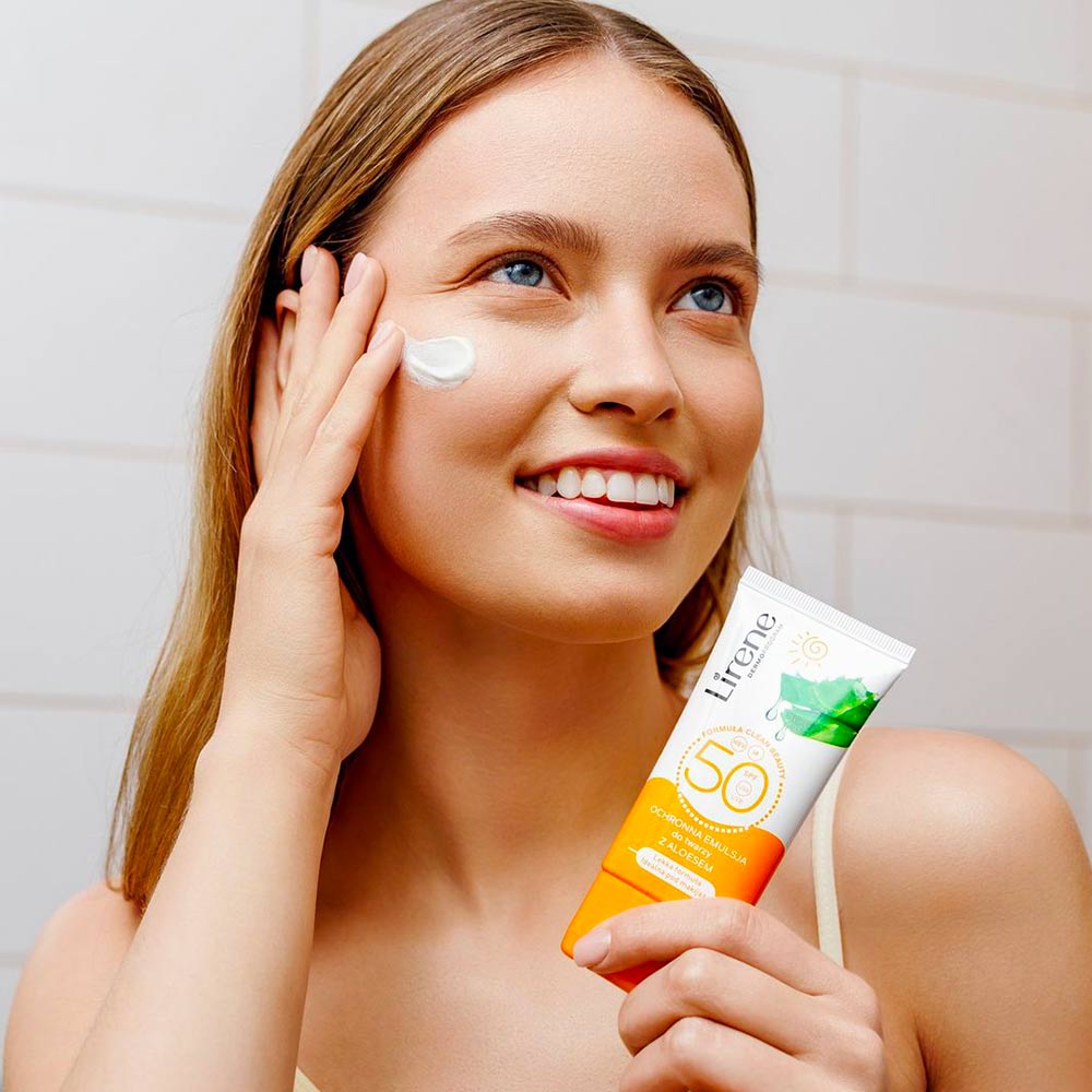 Crème Visage Protectrice & Hydratante à l'Aloe Vera SPF 50