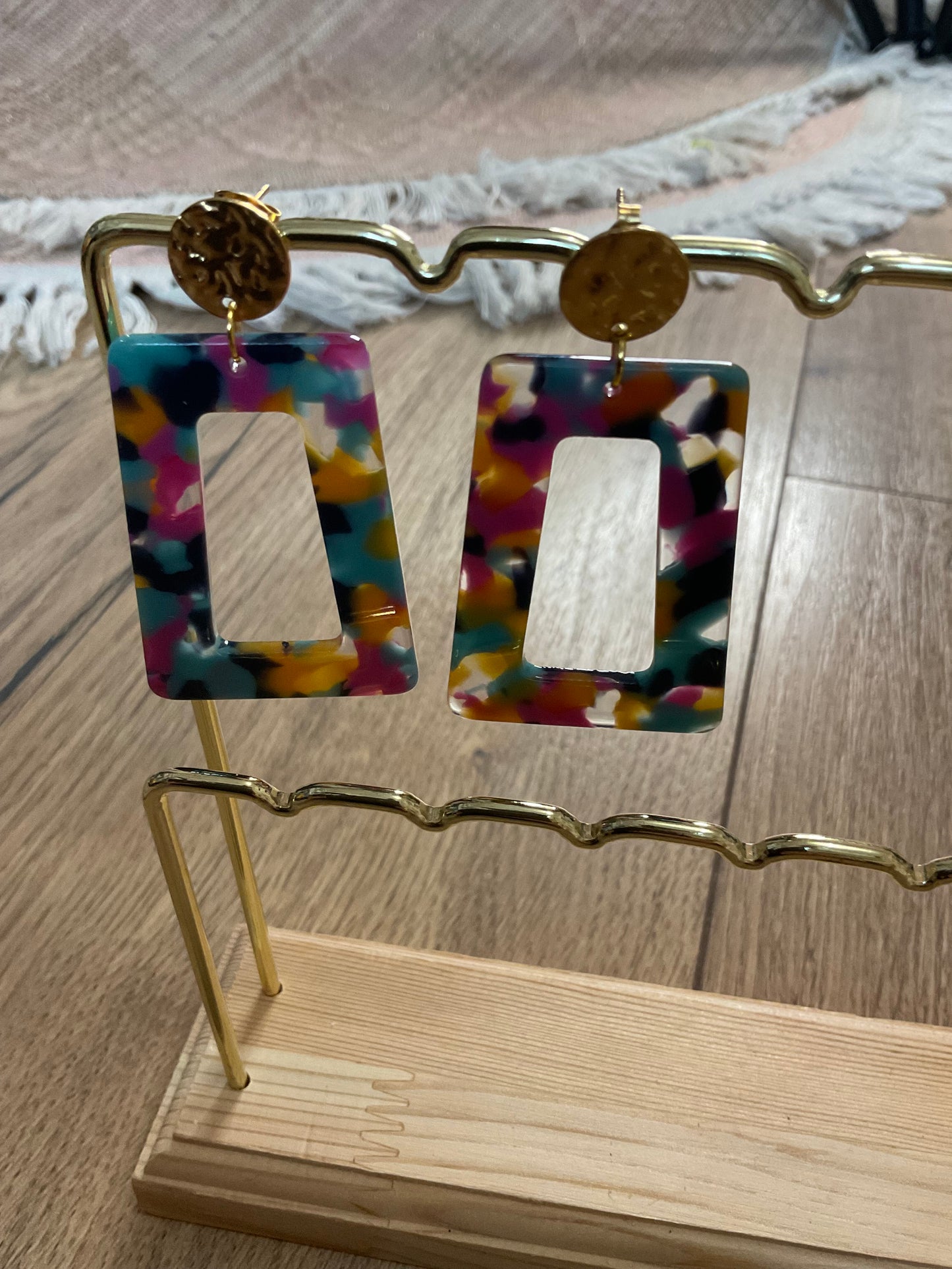 Les boucles d’oreilles « Louna »