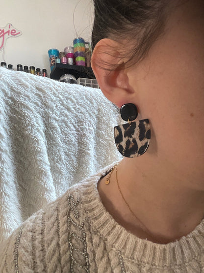 Les boucles d’oreilles «  Romy »