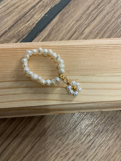 La bague « Perle »