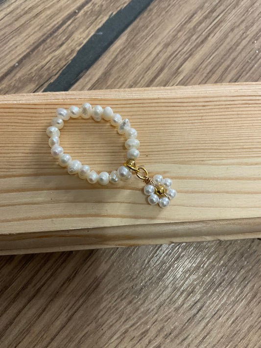 La bague « Perle »