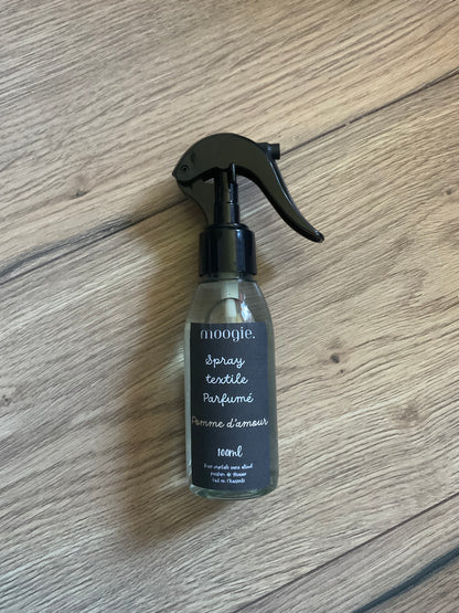 Les Sprays parfumés pour textiles