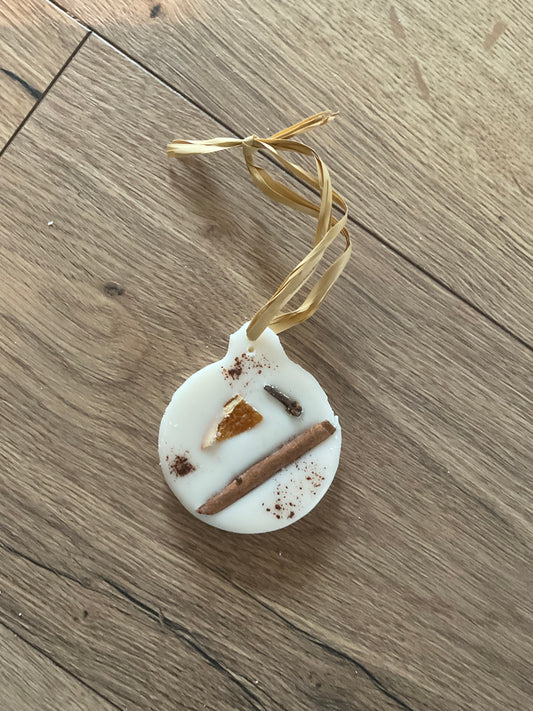 La suspension parfumée de Noël - Caramel Beurre salé