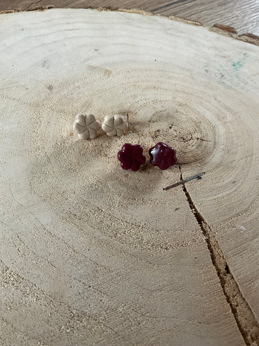 Les Puces d’oreilles Mia