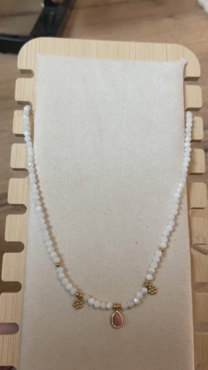 Le collier « Lili »