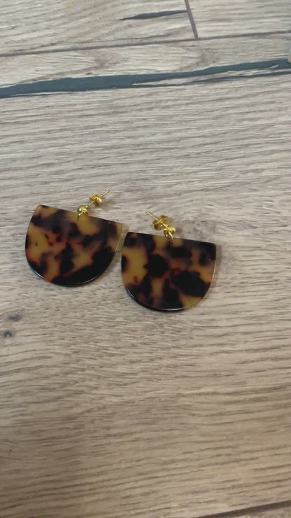 Les boucles d’oreilles « Alia »